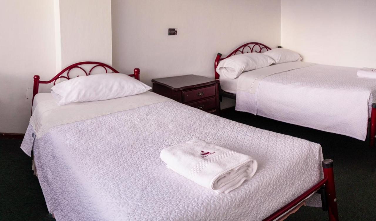 Hotel Cisne กูเอ็งกา ภายนอก รูปภาพ