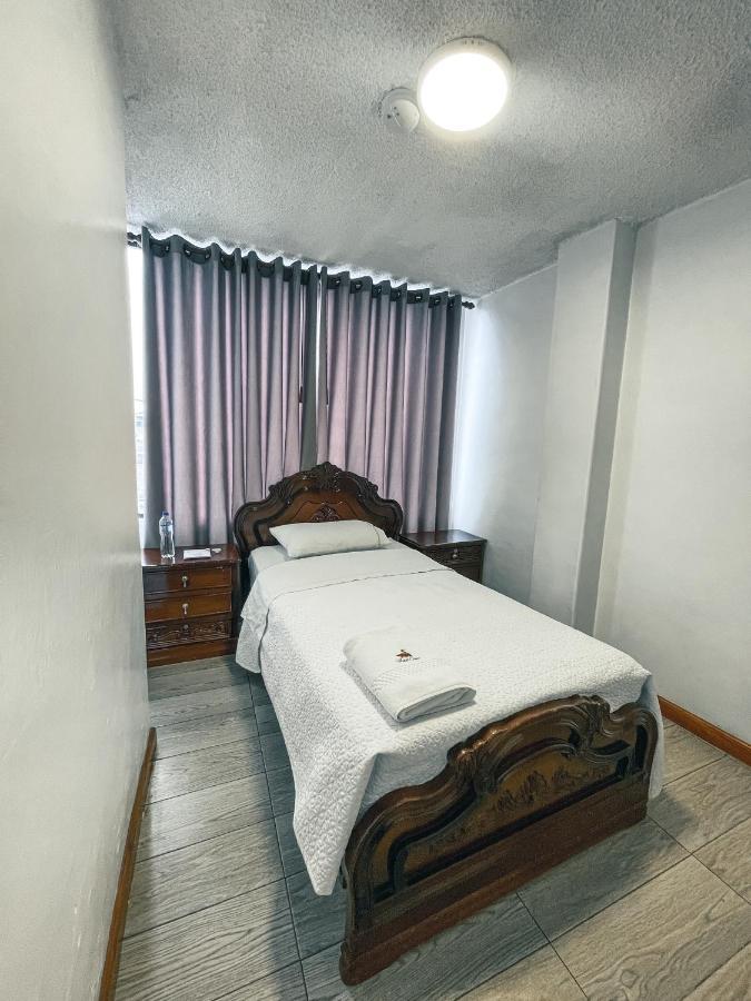 Hotel Cisne กูเอ็งกา ภายนอก รูปภาพ