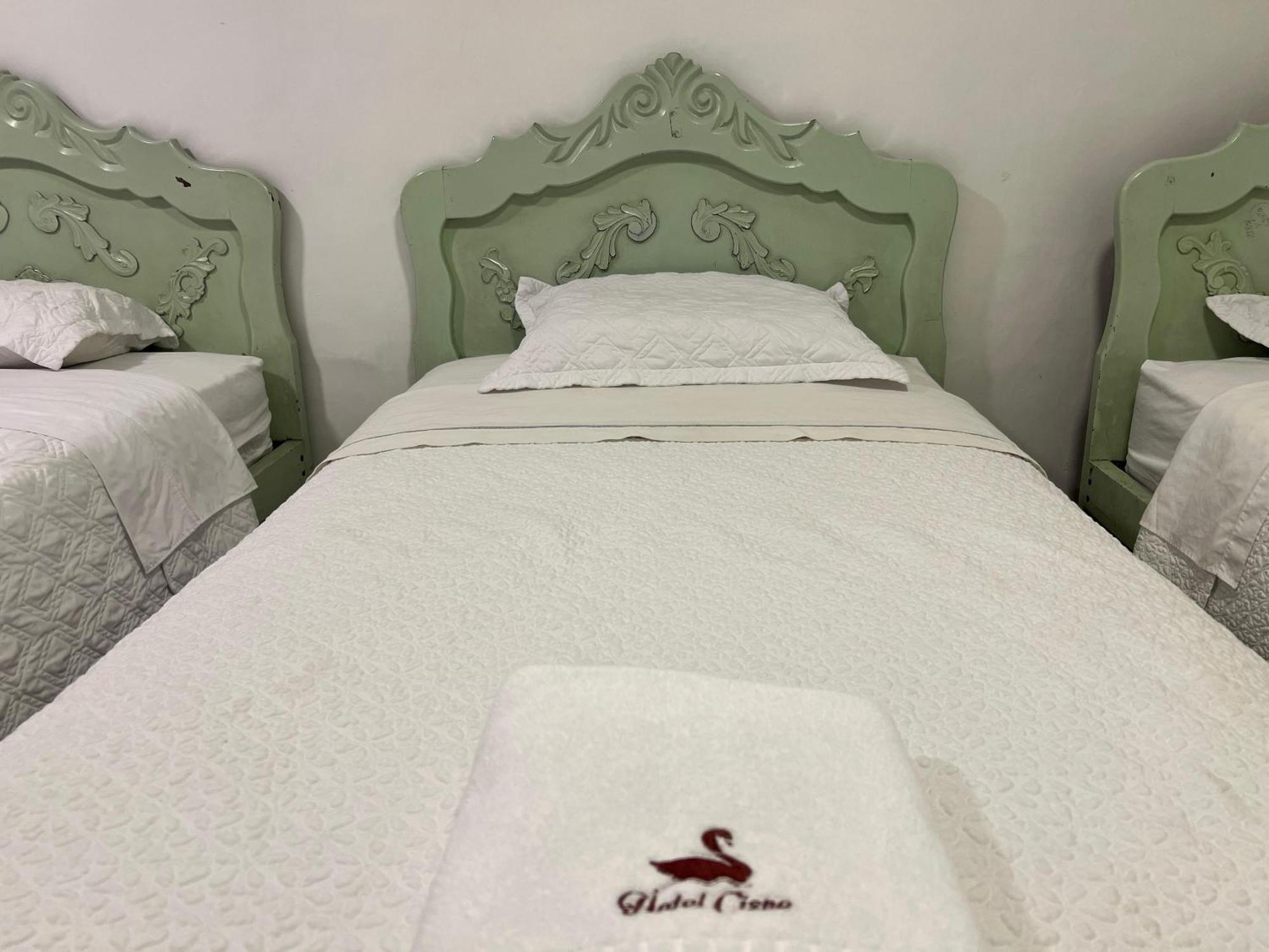 Hotel Cisne กูเอ็งกา ภายนอก รูปภาพ